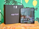 Motorola Razr Fold jest wyposażona w wyświetlacz OLED zarówno po stronie wewnętrznej, jak i zewnętrznej. Czy są one wolne od migotania?