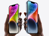 IPhone 14 okazuje się bardziej popularny niż iPhone 14 Plus. (Źródło obrazu: Apple)