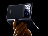 Następca Mix Fold 3 ma być lżejszy i wodoodporny, a Xiaomi pracuje nad pierwszym na świecie składanym modelem z aparatem Leica.
