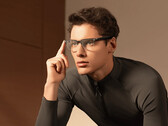 Inteligentne okulary audio można kupić na AliExpress za 86,54 USD. Na zdjęciu: zdjęcie promocyjne urządzenia do noszenia. (Źródło zdjęcia: Xiaomi)