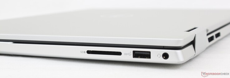 Po prawej stronie: Czytnik kart SD, USB-A 4.2 Gen. 1, zestaw słuchawkowy 3,5 mm