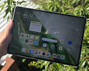Honor MagicPad3: Oglądanie na zewnątrz