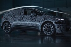 Po wstępnych szkicach, nowe Audi A2 e-tron zostało zakryte kamuflażem podczas jazd testowych na lodzie i śniegu w północnej Szwecji oraz w tunelu aerodynamicznym.