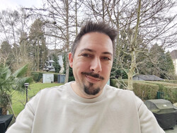 Selfie z Poco Pad X1