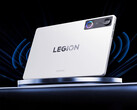 Lenovo prezentuje dwie funkcje oparte na sztucznej inteligencji dla Legion Y700 Gen 5. Na zdjęciu: tablet do gier w kolorze białym.