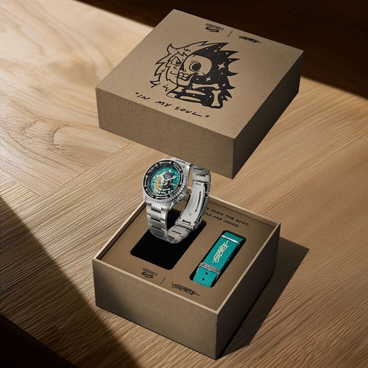 Zegarek kolaboracyjny Seiko 5 Sports x Poorboy SRPM17K. (Źródło zdjęcia: Seiko via Q-P Magazine)