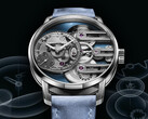 Armin Strom Gravity Equal Force Ultimate Sapphire Blue (na zdjęciu) posiada 41 mm kopertę ze stali nierdzewnej, w której znajduje się przezroczysta szafirowa tarcza. (Źródło zdjęcia: Armin Strom)