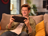 ONEXPLAYER X1 Mini powinien być znacznie mniejszy niż istniejący ONEXPLAYER X1. (Źródło obrazu: One-Netbook)