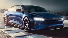 Wykazano, że Lucid Air Sapphire pokonuje seryjną Teslę Model S Plaid na torze drag strip bez najmniejszego wysiłku. (Źródło zdjęcia: Lucid)