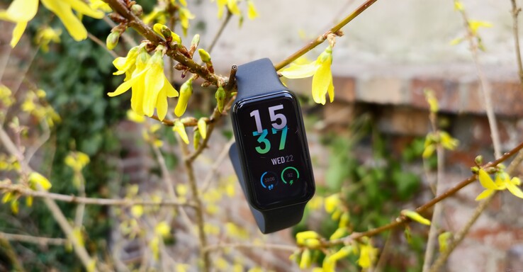 Recenzja smartwatcha Amazfit Band 7