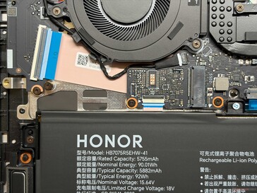 Dodatkowe gniazdo na dysk SSD