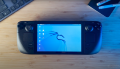 SteamOS 3.0 firmy Valve, który zasila popularny handheld Steam Deck, jest zasilany przez Arch Linux. (Źródło obrazu: WJ Pearce via YouTube)