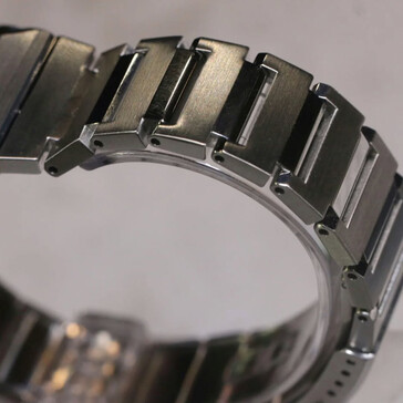 (Źródło zdjęcia: @geesgshock na Instagramie)