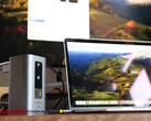 Stacja dokująca Baseus Spacemate Hands-On z MacBookiem Air: 11 dodatkowych portów dla komputerów Mac i Windows