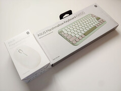 Front opakowania. (Źródło obrazu: Notebookcheck)