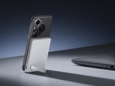 Huawei SuperCharge Power Bank jest już dostępny w Chinach. (Źródło zdjęcia: Huawei)