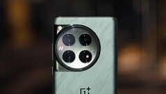 OnePlus 12. (Źródło: OnePlus)