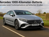 Akumulator Mercedesa na 1000 km: Mercedes testuje baterię półprzewodnikową na brytyjskich drogach. (Źródło zdjęcia: DallE3)
