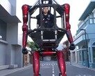 Unitree GD01 jest około 11-metrowym, załogowym robotem typu mecha.