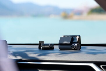 Przednia kamera 70mai A810S nagrywa filmy z prędkością do 4K30 fps