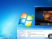 Pulpit systemu Windows 7 Home Premium. Zrzut ekranu wykonany w czerwcu 2025 roku. (Źródło obrazu: Sergey Tarasov / Notebookcheck)
