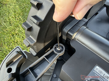 Wymagane narzędzia są dołączone