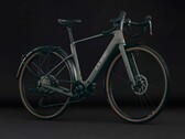 Nuroad Hybrid C:62 Race 400X FE 2027 to nowy elektryczny rower szutrowy