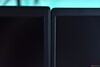 ThinkPad T14 Gen 7 (po prawej) przyjmuje kontrowersyjną konstrukcję z zaokrąglonymi narożnikami