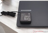 Asus ExpertBook B1 z zasilaczem